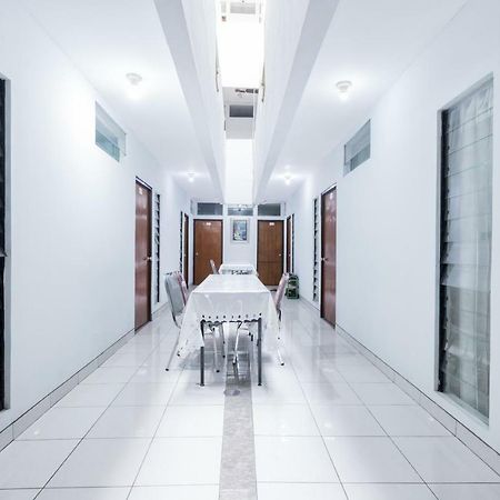 Hotel Super Oyo 1516 Cemara Gading Syariah Bogor Zewnętrze zdjęcie