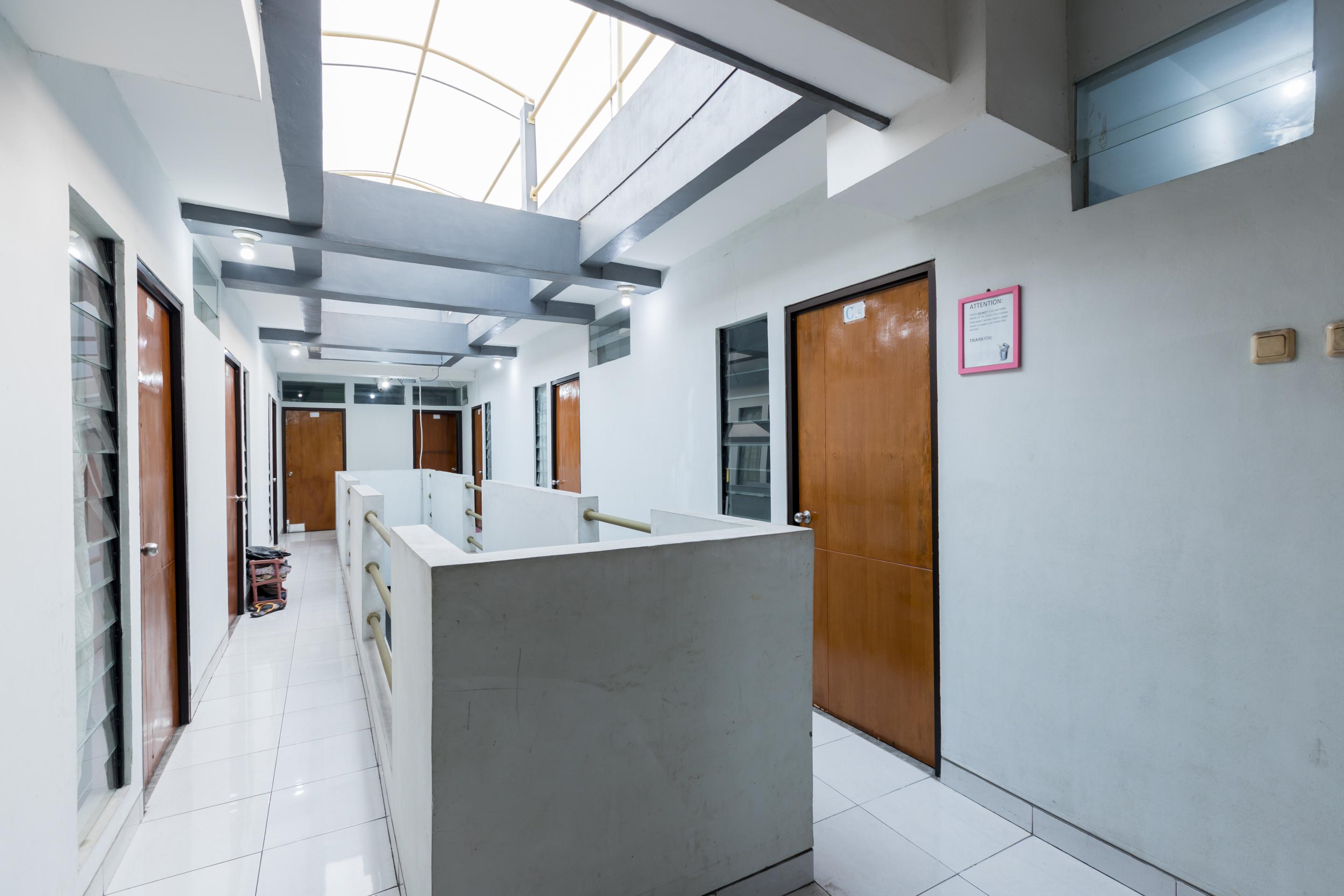 Hotel Super Oyo 1516 Cemara Gading Syariah Bogor Zewnętrze zdjęcie